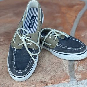 Men’s Sperry canvas boat shoes size 10.5